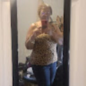 Meet your Posher, Karen